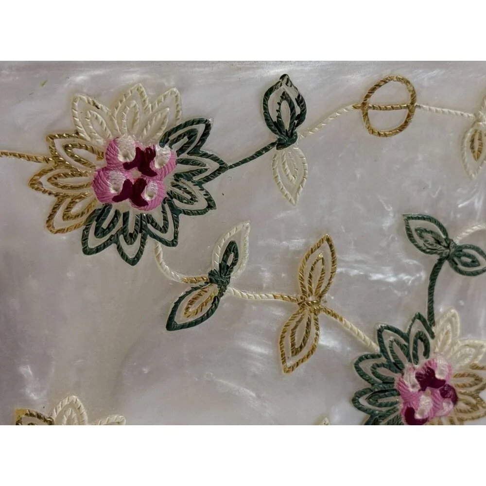Popular Bath Embroidered Floral Acrylic Tissue Box Cover‎ Cottagecore Grannycore
